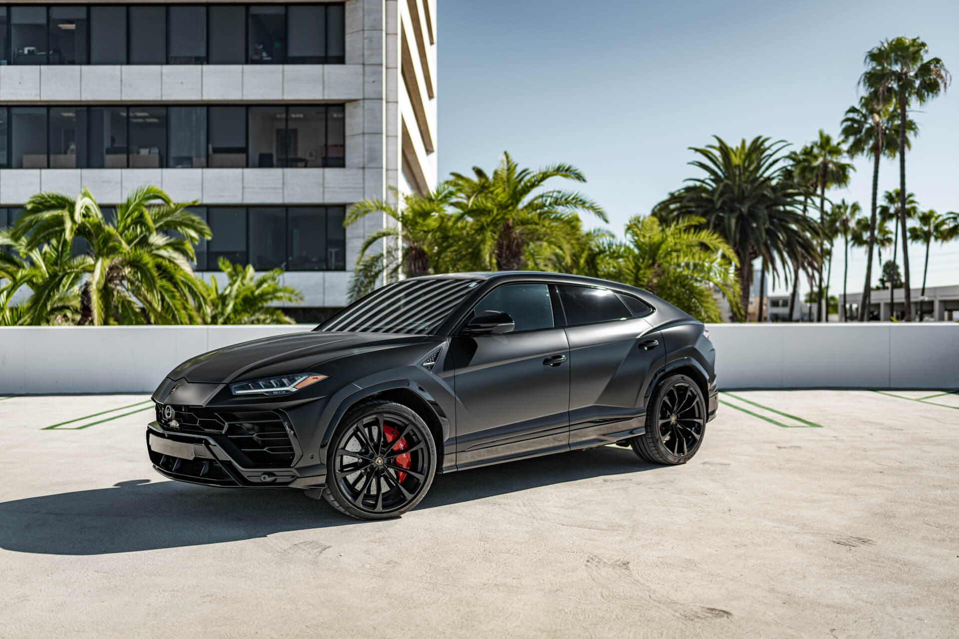Lamborghini Urus Black Rental in Los Angeles - 90210 H Group